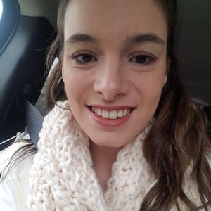 Meet your Posher, Carla